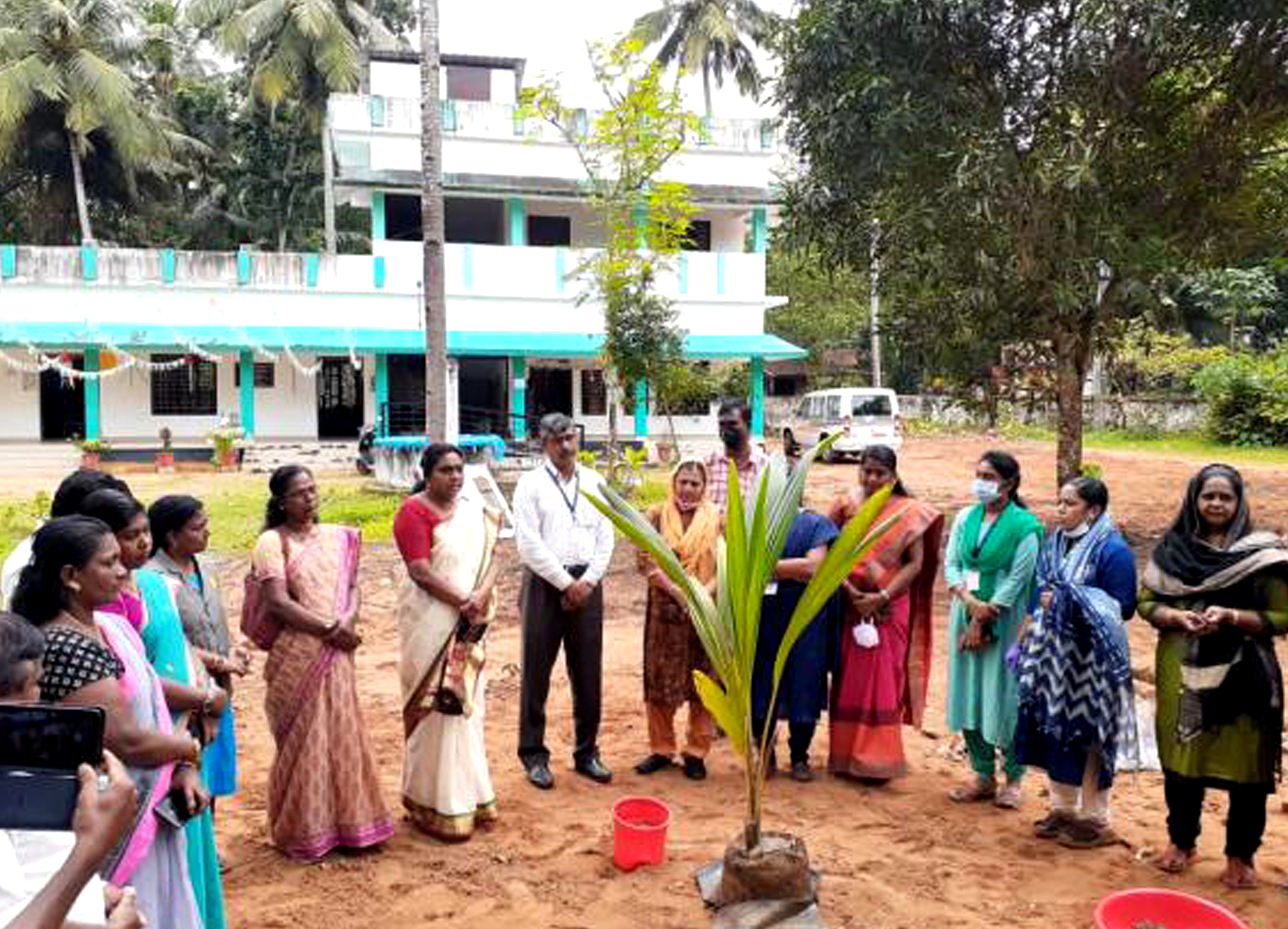 Photo for ICAR-CPCRI, Regional Station, Kayamkulam celebrated World Environment Day with Students on June 06, 2022